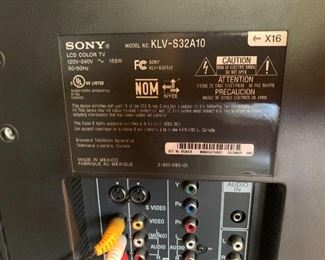 Sony 32in LCD TV KLV-S32A10	 