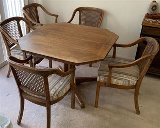 Vintage Walnut Dining Table w/ 6 Chairs	 	