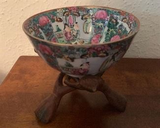 Chinese Rose Medallion small bowl