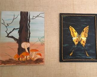 More magic mushrooms! The butterfly on the right is a hallucination