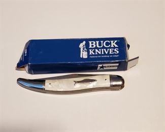 Buck knives