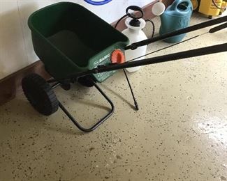 Lawn Spreader