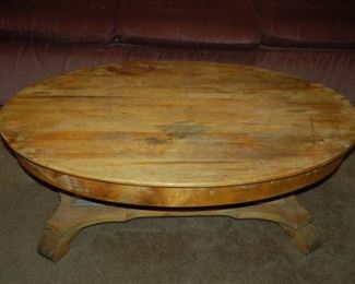 Antique oval coffee table, 28" W x 44" D x 17"H
