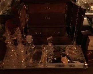 Items on dresser