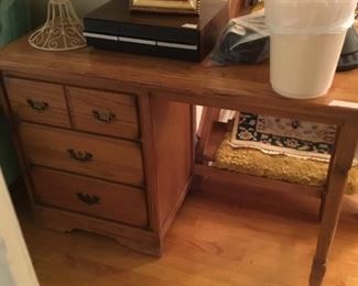 Oak small desk