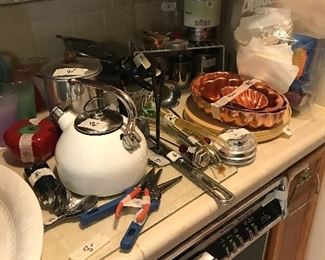 Miscellaneous kitchen