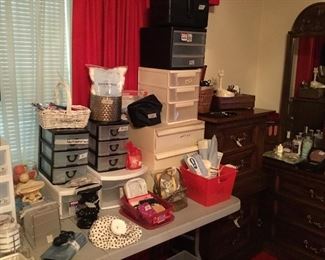 Various items from bathrooms and bedrooms