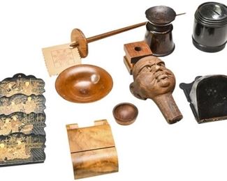 39. Mixed Collection Vintage Wooden Collectibles Accents