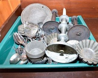 214. Large Mixed Collection Vintage Kitchen Utensils Accessories