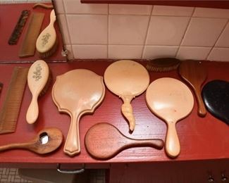 360. Vintage Hand Held Vanity Mirrors Accessories