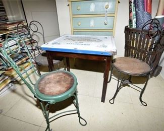 147. Antique Childrens Enamel Top Table  Twist Wire Metal Chairs