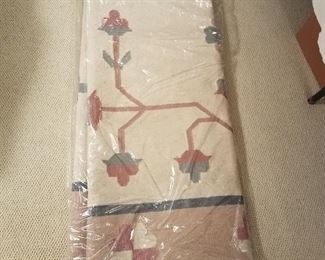Rug 6' X 8'