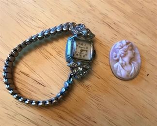 Old jewelry. Pink cameo