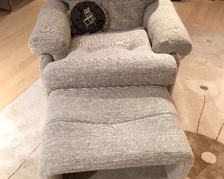 B&B ITALIA "CORONADO" CHAIR