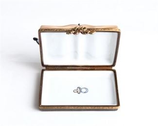 Limoges porcelain trinket box