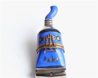 Limoges porcelain trinket box