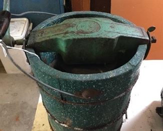 Old ice bucket