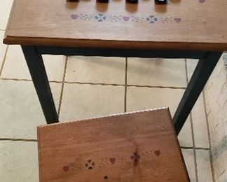 checker board table w/stools