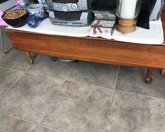 Drop Leaf Coffee Table $ 74.00