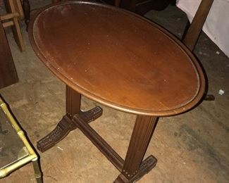 Oval Table - $ 46.00