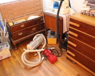 cedar chest-vacuums