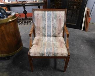 Solid wood arm chair