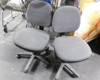 (2) Gray tweed style padded fabric armless office chairs on wheels