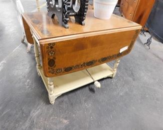 Ethan Allen Solid wood Tea table (missing wheel)