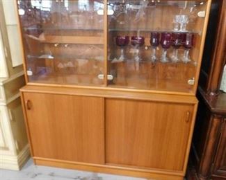 MCM solid wood 2 pc china cabinet & hutch