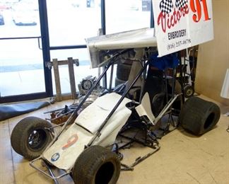 Sprint Car, High Power Short Dirt Oval Race Vehicle, Frame, Tires, Wings, Parts, Project Car