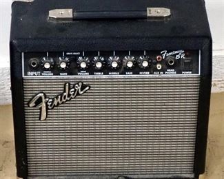 Fender Frontman 15R Practice Amplifier, Powers On