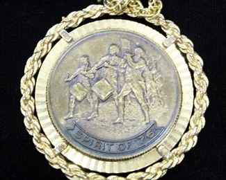 Commemorative Coins Includes American Mint Statue Of Liberty Silver Plated Color Coin, 9-11 NYPD Challenge Coin, Remember The Alamo And Spirit Of '76