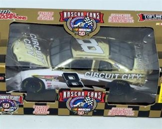 Diecast 1:24 Hut Stricklin #8 Circuit City NASCAR 50th Anniversary Monte Carlo