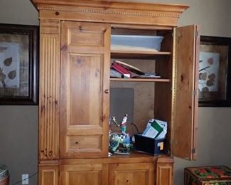 MAJESTIC PINE STORAGE UNIT WITH WRAP AROUND DOORS