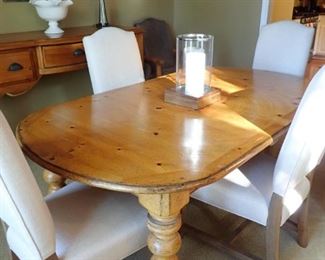 PINE DINING TABLE WITH UPHOLSTERED CHAIRS