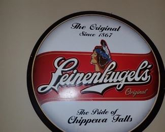 LARGE LEINENKUGELS WALL SIGN