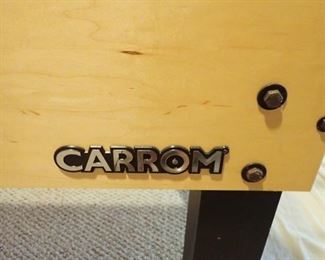BUBBLE HOCKEY / CARROM
