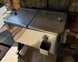 Stainless cooler