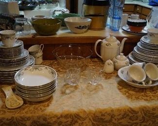 china, dishes, serving pieces