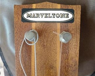 CLOSE-UP...MARVELTONE GUITAR