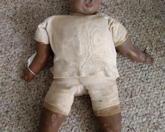 C-R-E-E-P-Y DOLL...PERFECT FOR HALLOWEEN!!