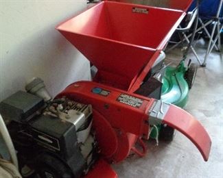 chipper/mulcher, gas
