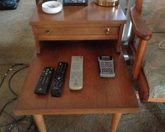 lamp table