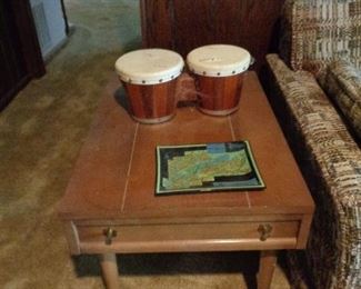 lamp table and set of bongos