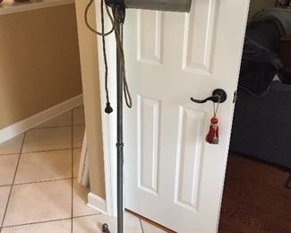 Vintage working Aerolite spotlight!