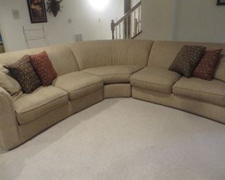 SECTIONAL SOFA
