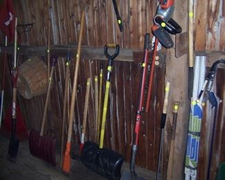 GARDEN TOOLS