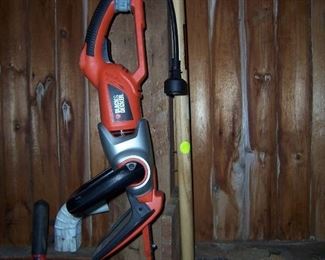 LARGE ELECTRIC HEDGE TRIMMER