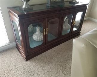 Display cabinet