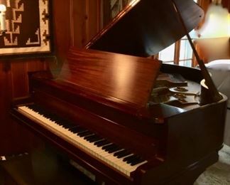 Baldwin Grand Prix Paris 1900 Baby Grand Piano, serial number 47188. Including bench. Excellent condition, keys good.